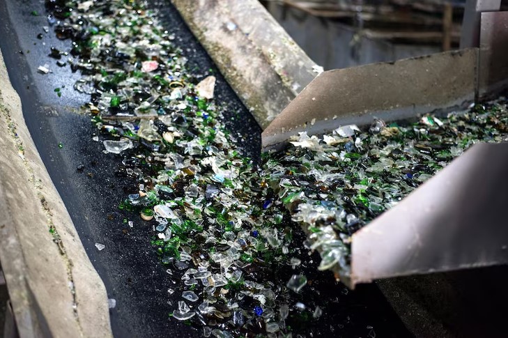 Inovasi Sampah Plastik untuk Bahan Konstruksi Berkelanjutan Aceh