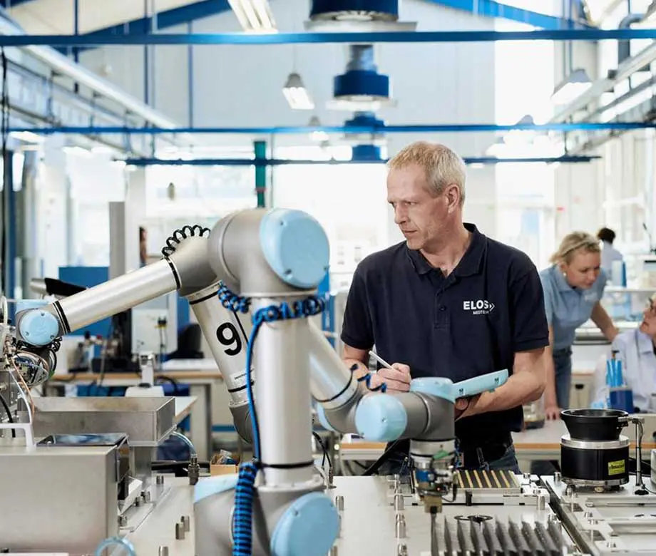 AI Prediktif Pabrik RI 2025 Kurangi Downtime 50 Persen: Rahasia Hemat Biaya Produksi